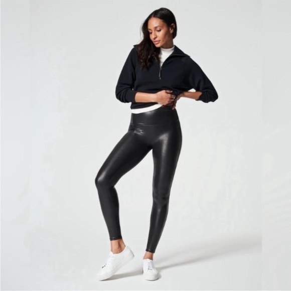 SPANX Faux Leather Leggings Size Small - Picture 1 of 8